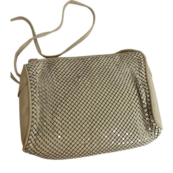 Vintage Beige Small Crossbody Bag With Metal Mesh Design & Shoulder Strap - Picture 2 of 10